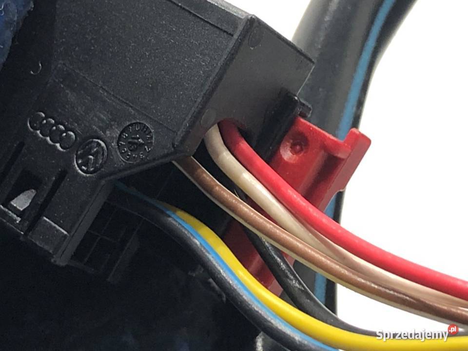 LUSTERKO LEWY AUDI A4 B8 SedanLimuzyna 0715