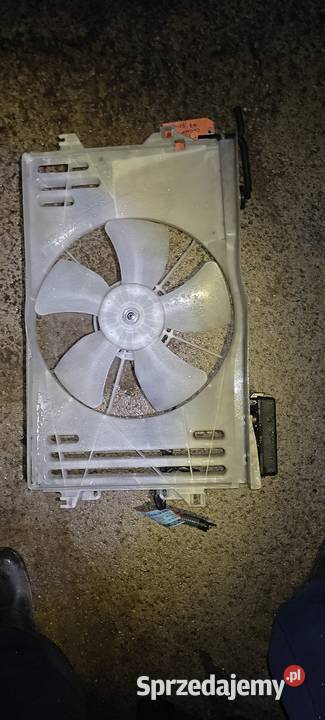 WENTYLATOR TOYOTA COROLLA VERSO 2004 2009 osobowe Siechnice