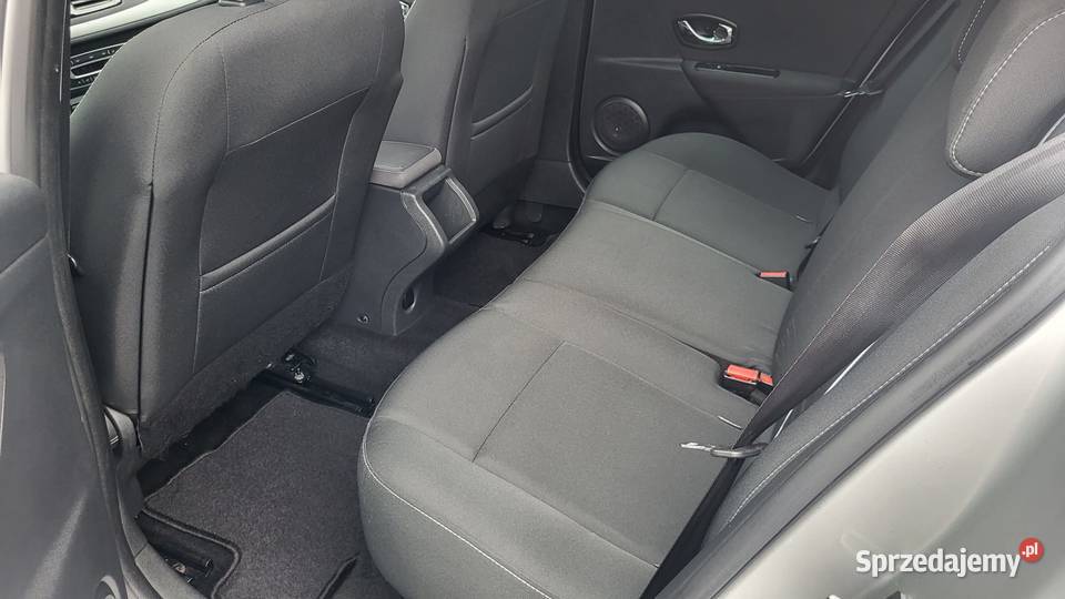 Sprzedam Renault Megane 12 benzyna TCe 115 96000km Konin