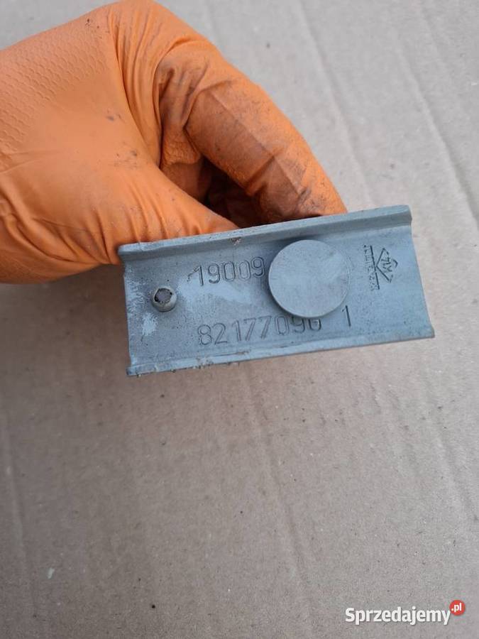 Mocowanie zawias dolny dół prawy lewy przód tył Przyborów sprzedam