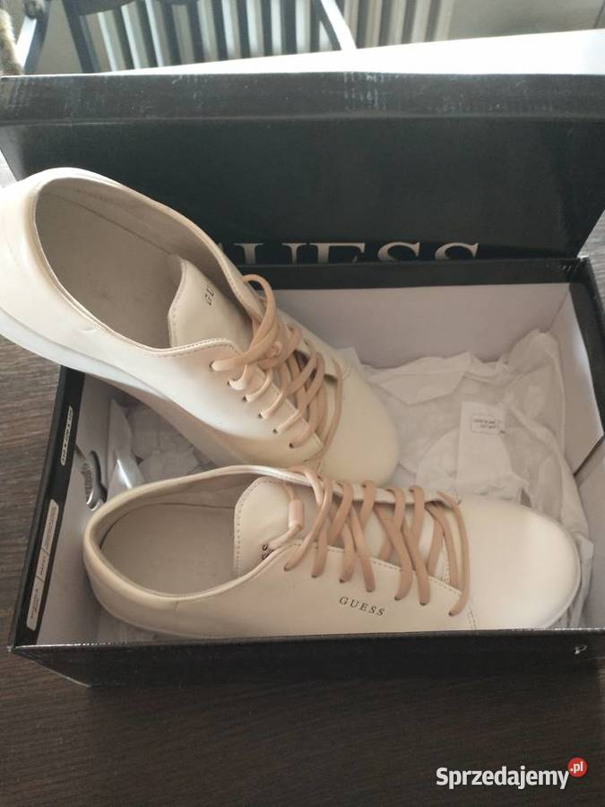 Guess obuwie damskie sportowe Guess