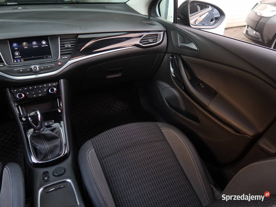 Opel Astra 12 Turbo Katowice