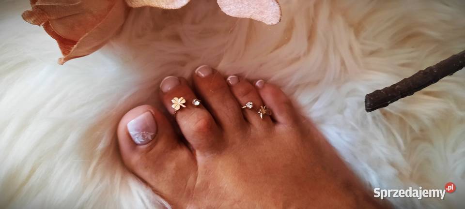 pierścionki złote na stopę Pozostałe