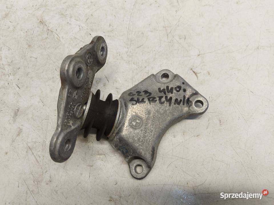 BMW G23 G22 M440i Cabrio Łapa mocowanie skrzyni Części montażowe