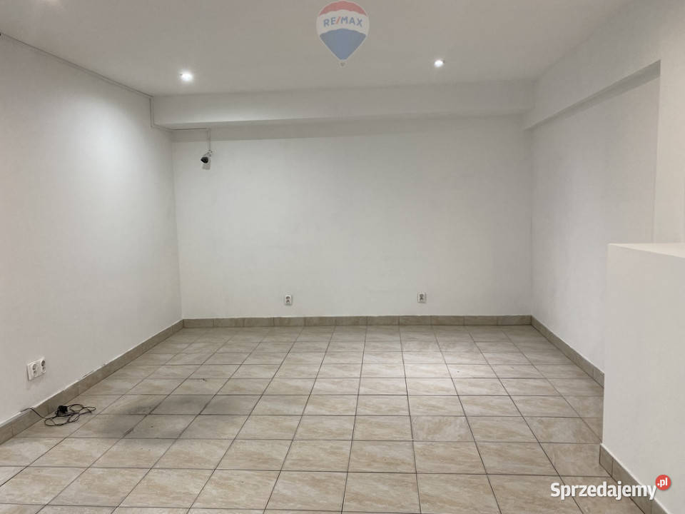 Doskonała obok McDonalds parter Warszawa