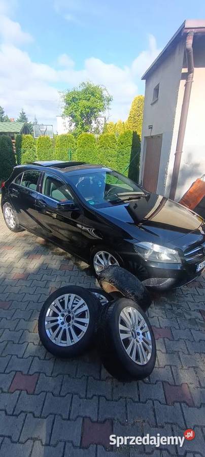 Mercedes A180 Panoramadach benzyna sprowadzony Knurów