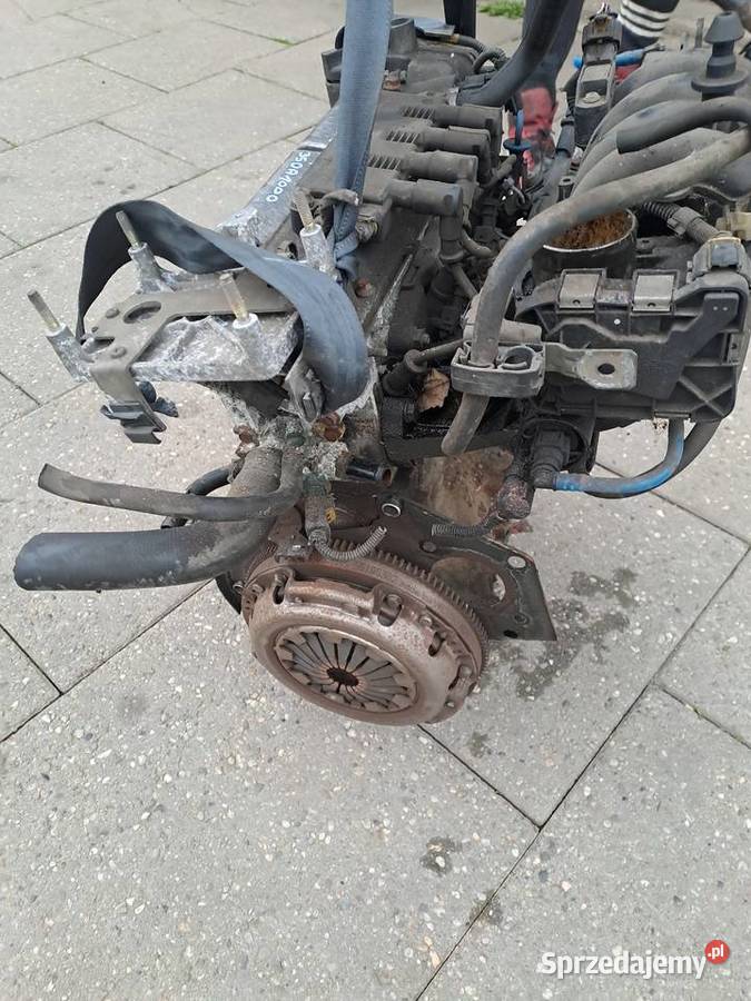 Fiat Grande Punto 14 8V silnik kompletny kod