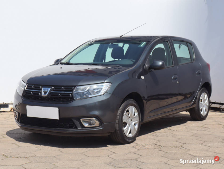 Dacia Sandero 12 16V Rok produkcji 2017 łódzkie Łódź