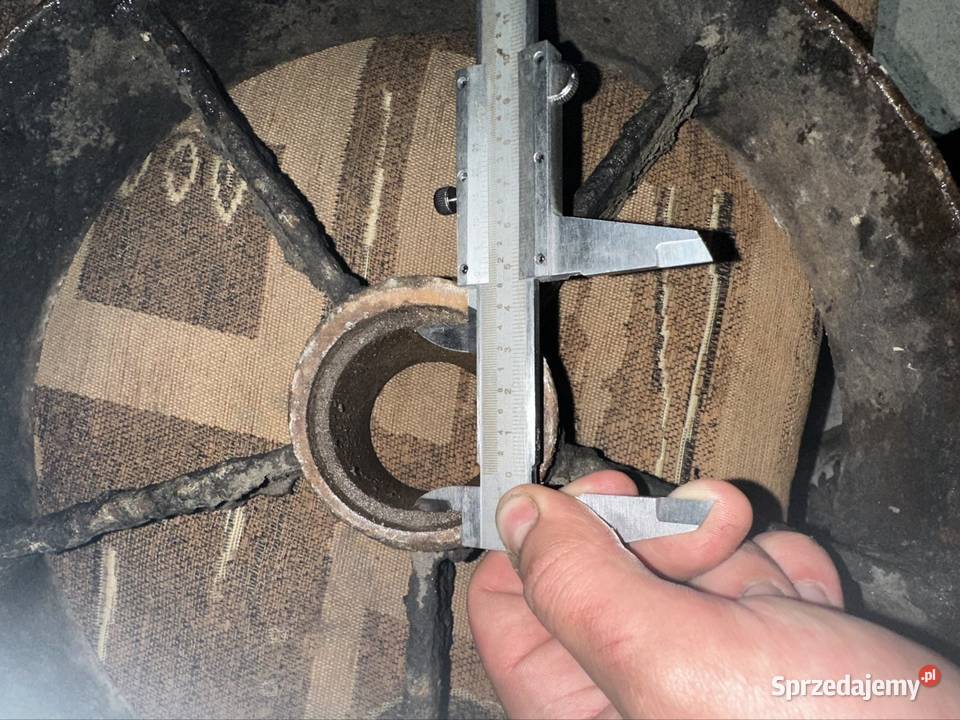 Ciężkie masywne Zabytkowe Koła taczki taczka Zwoleń sprzedam