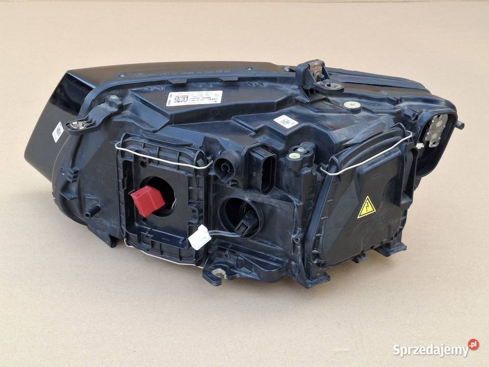 AUDI Q5 LIFT 8R0 REFLEKTOR PRAWY BIXENON D3S