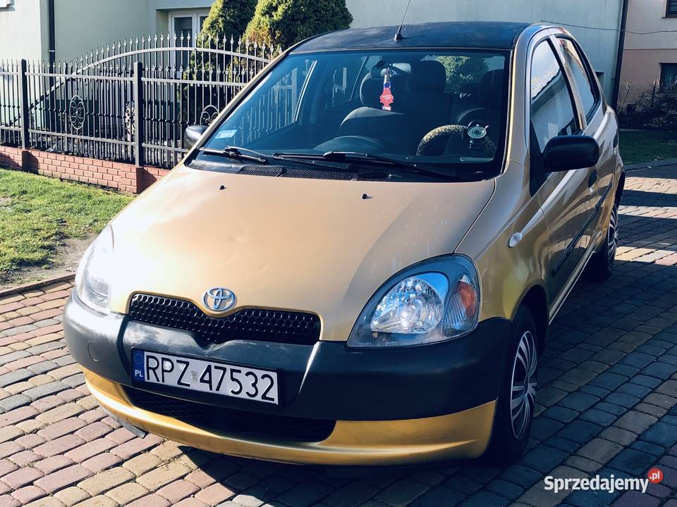 Toyota Yaris 10 VVTi 69 5drzwi 1000cm3 podkarpackie Przeworsk sprzedam