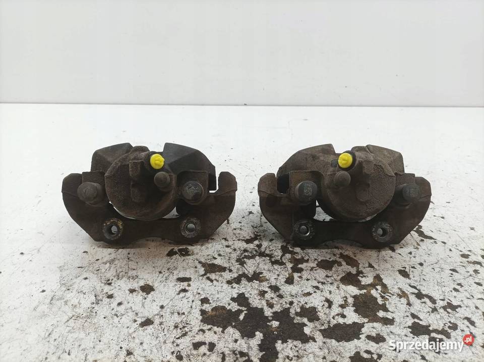 ZACISK HAMULCOWY PRAWY LEWY PRZÓD KPL 20 B Volvo