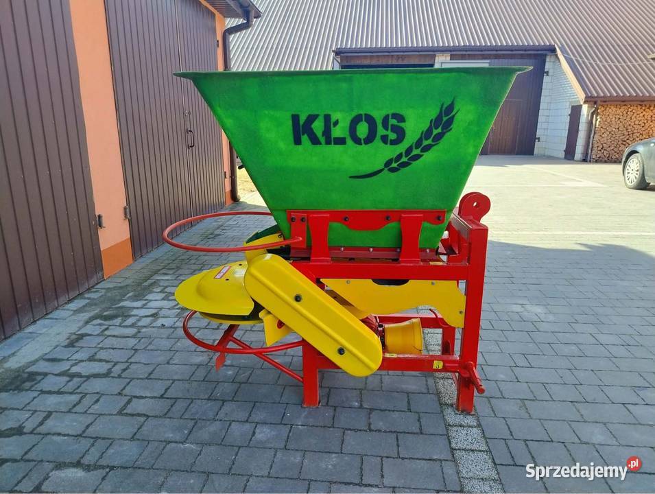 Rozsiewacz nawozu wapna piasku motylkłos nieuszkodzony Krasew