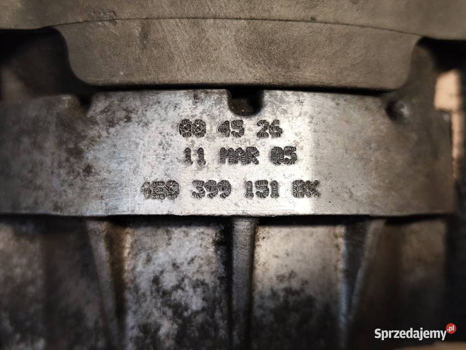 Audi A8 D3 Poduszka Skrzyni Biegów Prawa osobowe sprzedam