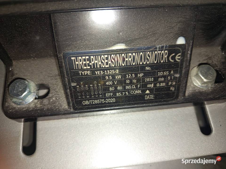 Kompresor olejowy sprężarka TAGRED 300L 3 tłoki Kompresory lubelskie Tomaszów Lubelski