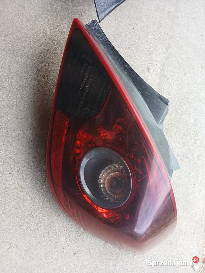 Lampy tył Opel Corsa D 3d Drezdenko