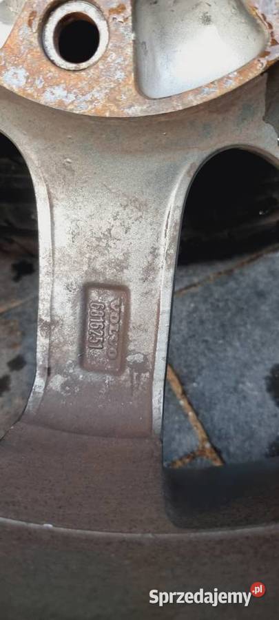 Felgi 17 volvo oryginalne volans opony letnie mazowieckie