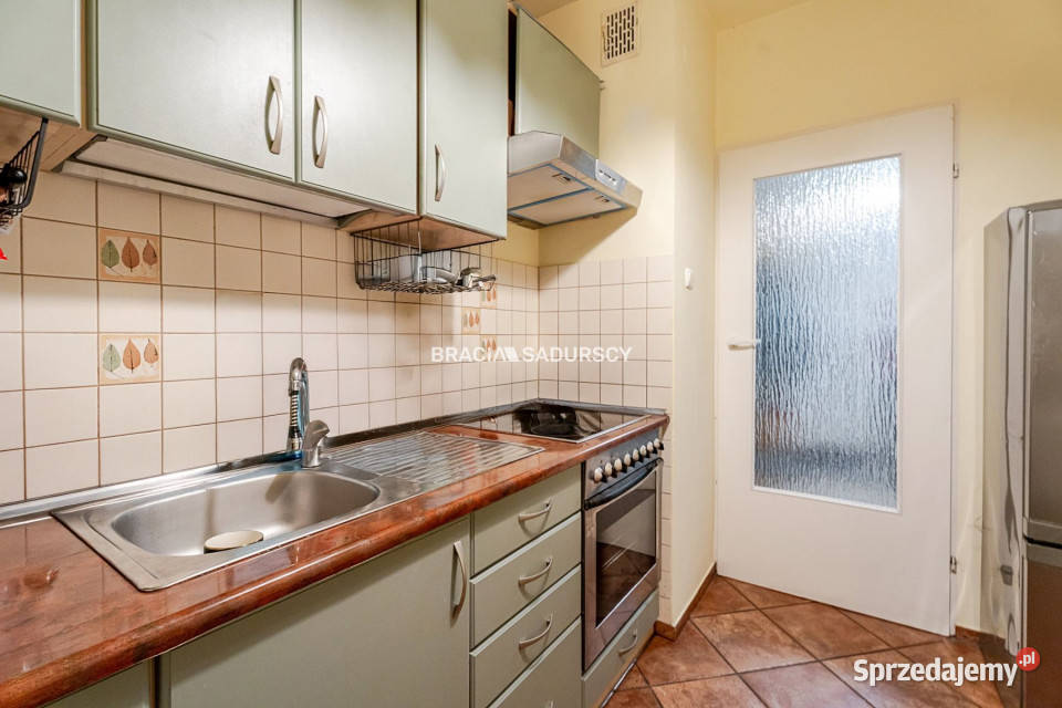 Mieszkanie 4531m2 2 pokoje Kraków blok