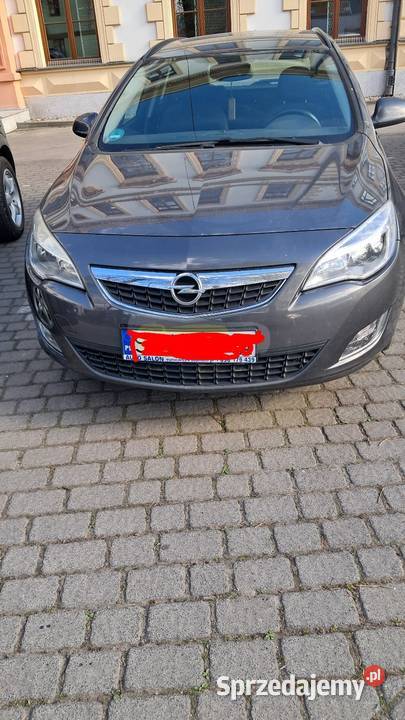 SPRZEDAM OPELA ASTRA J centralny zamek Żywiec