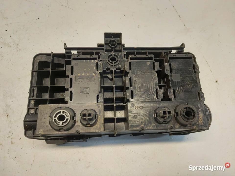 Ford Ranger VI 6 2024r 30 SKRZYNKA BEZPIECZNIKÓW Skrzynki bezpieczników dolnośląskie