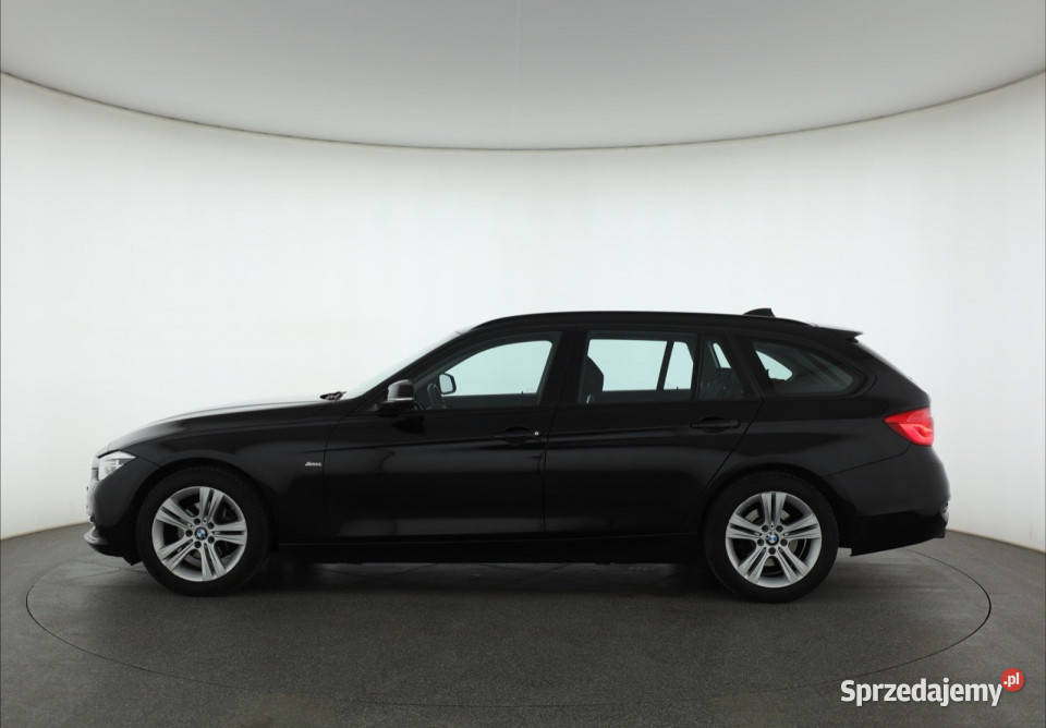 BMW 3 318 i Samochody osobowe mazowieckie