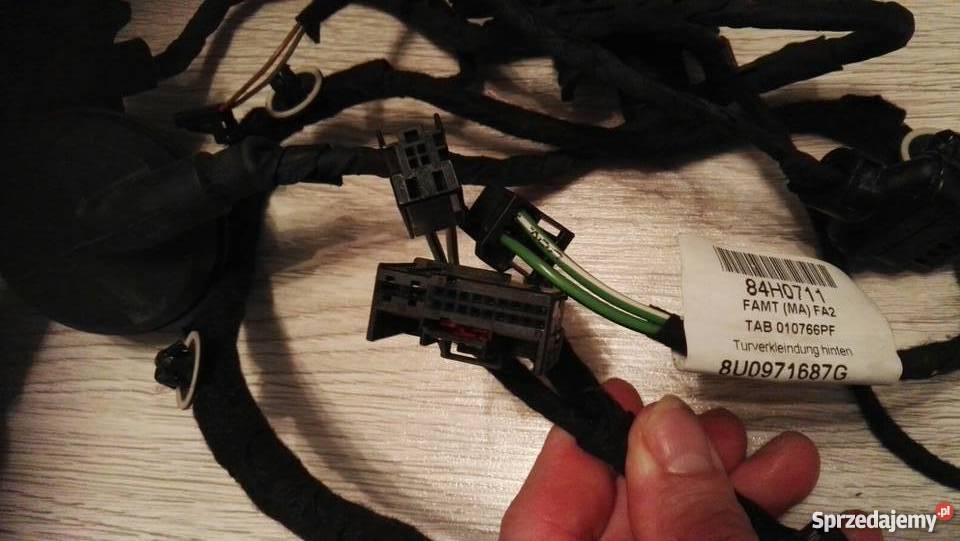 AUDI Q3 8U LIFT WIĄZKA ELEKTRYCZNA DRZWI wyposażenie elektryczne Międzychód
