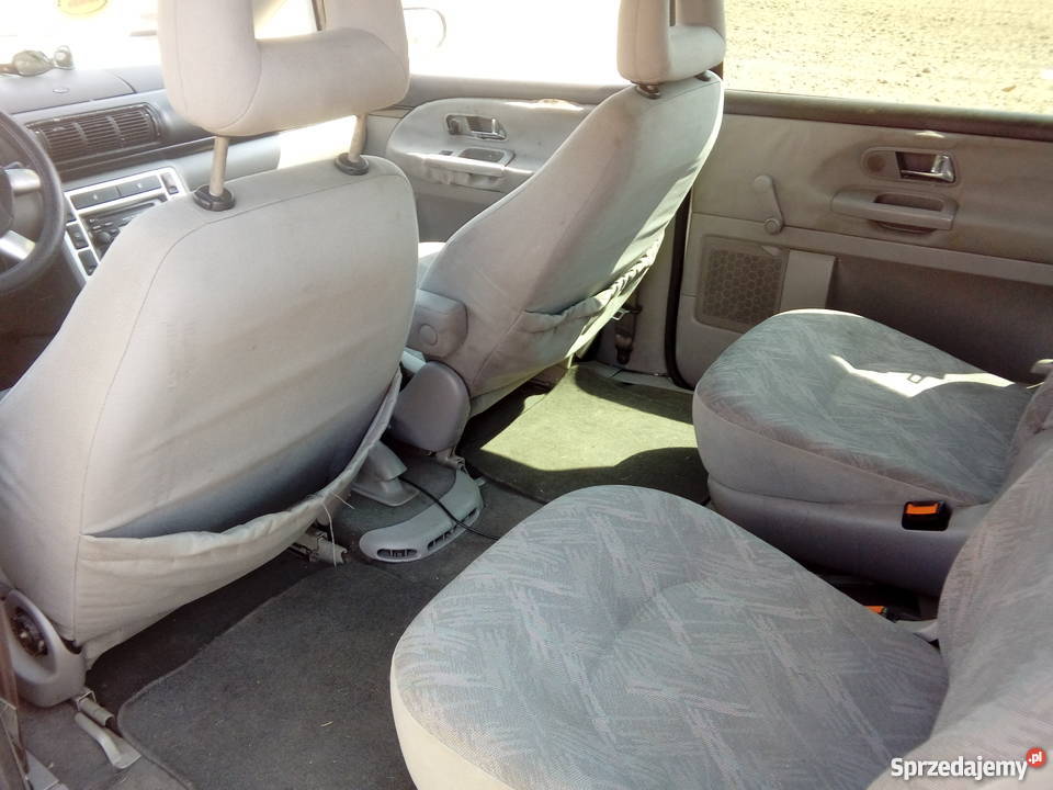 Ford Galaxy 19 tdi 115 2 tony na haku 352km