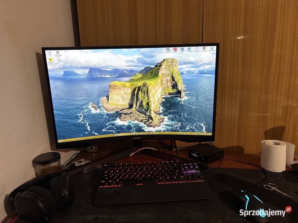 Komputer gamingowydo pracy sprzedam