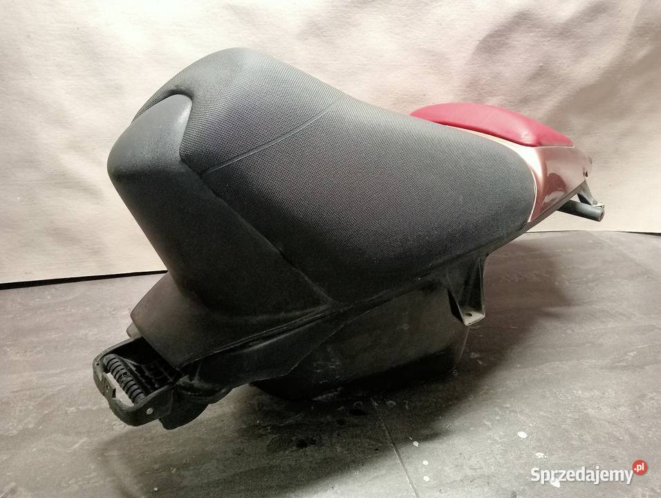 Aprilia Sr 50 SiedzenieKanapaKufer śląskie Częstochowa