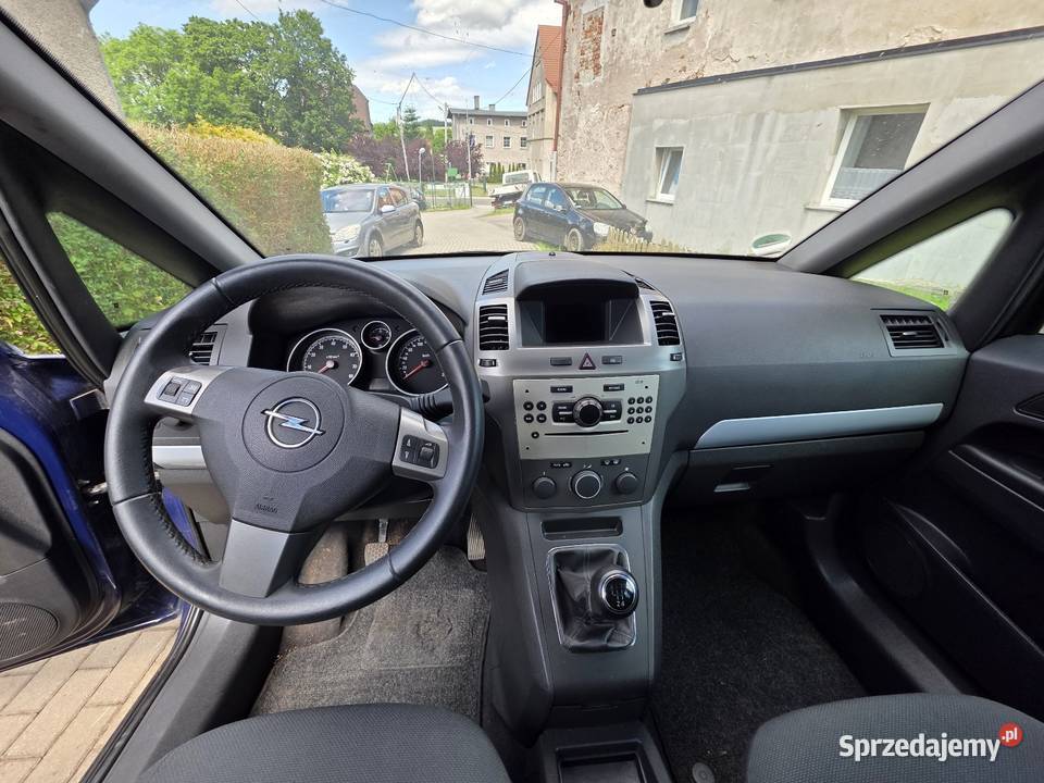 Opel Zafira 16 Pb 10999 Zafira