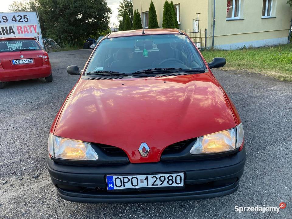 Renault Megane 1998r 14 Benzyna 5 drzwi Długie Nysa