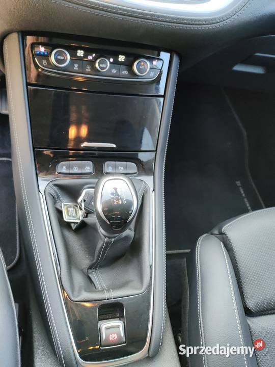 Opel Grandland X isofix
