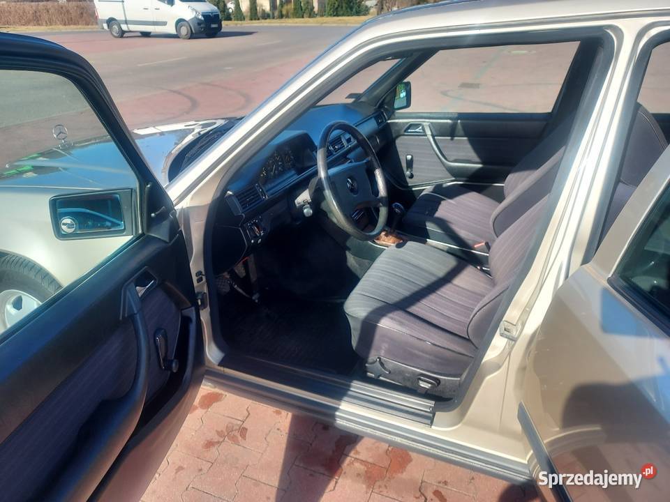 Mercedes W124 1988r Zabytkowy Zaborze sprzedam