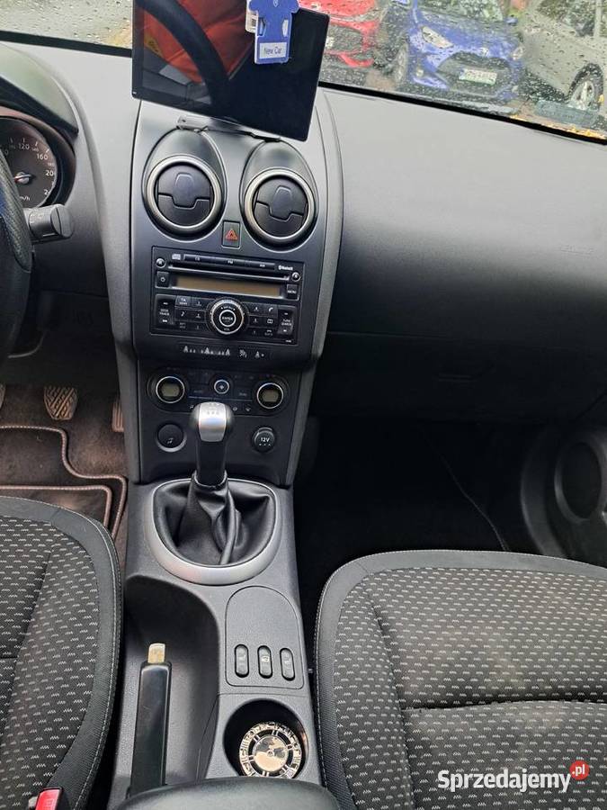 Sprzedam Nissan Qashqai 2008r benzyna 16l nieuszkodzony