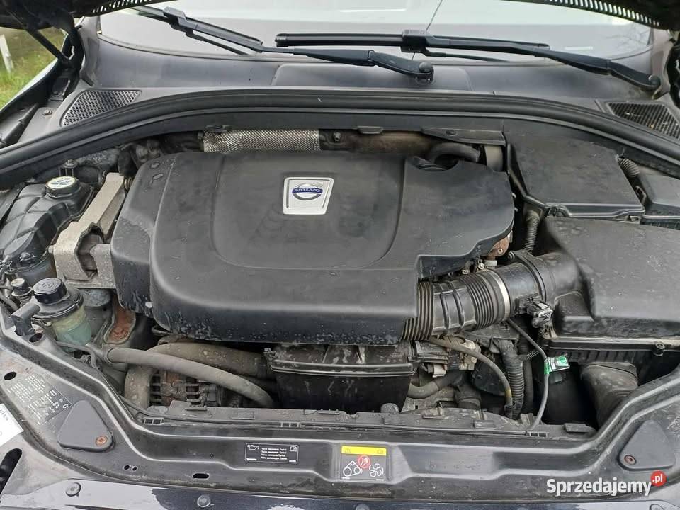 Volvo XC 60 D5 215 AWD sprzedam