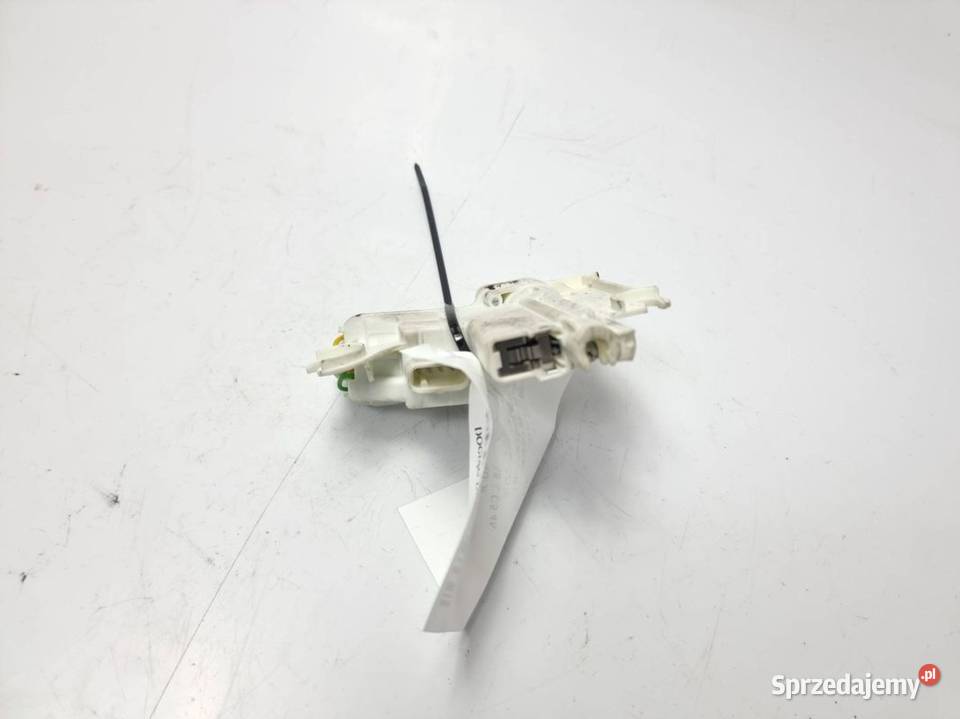 DOCIĄG DRZWI AUDI A8 L D5 4N 4N0837060 PRAWY Lipno