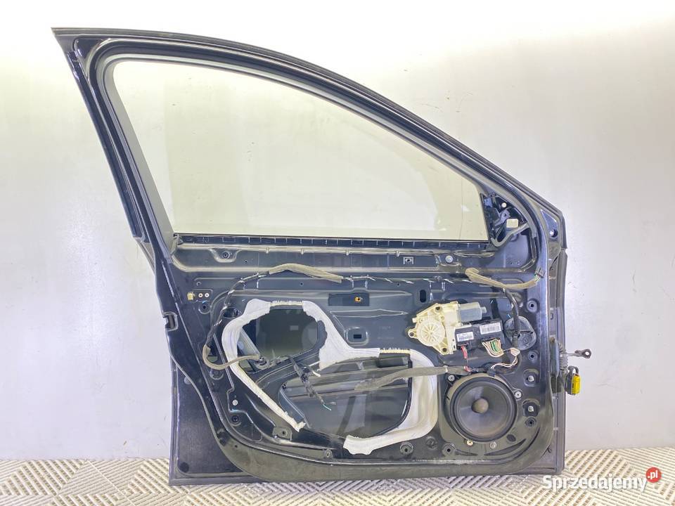 DRZWI LEWY PRZÓD RENAULT LAGUNA III Kombi 0715 osobowe sprzedam