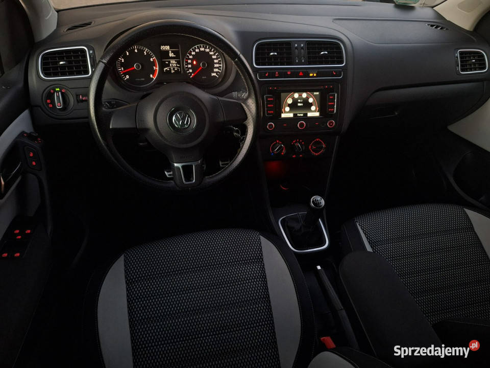 Volkswagen Polo Cross CROSS 14 MPi benzyna Z bluetooth Olsztyn