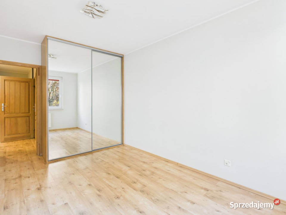 Sprzedaż mieszkania 487m2 2 pokoje Gdynia Piętro 2