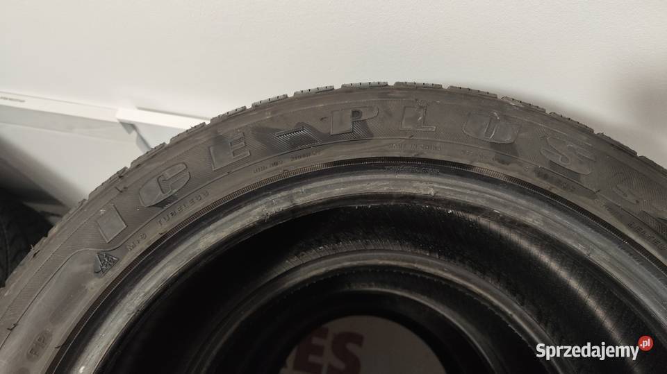 Opony zimowe 2354517 dot 2024 235 Zwoleń