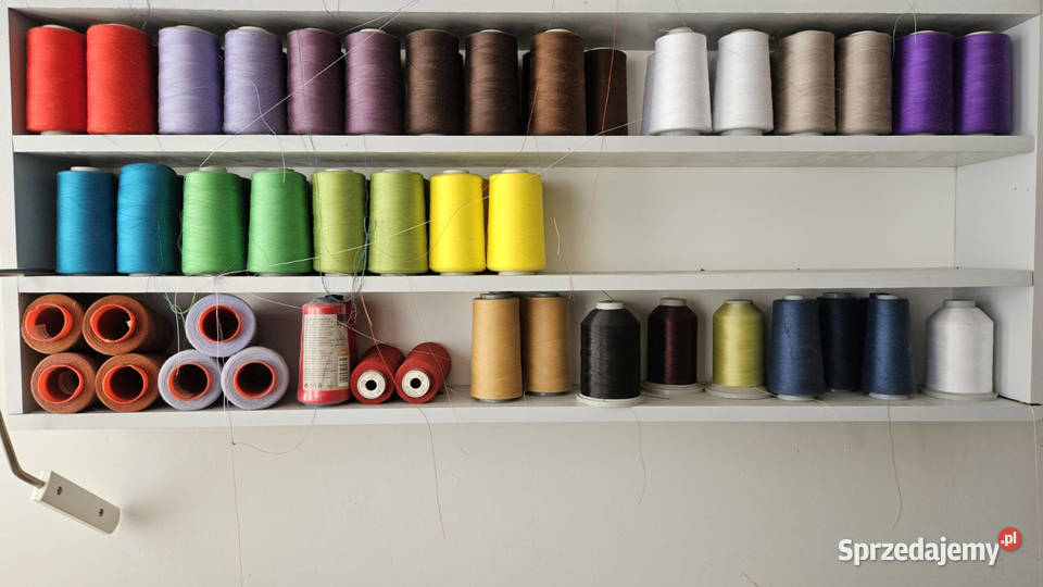 Nici do owerloka duże szpule zestaw Legnica sprzedam
