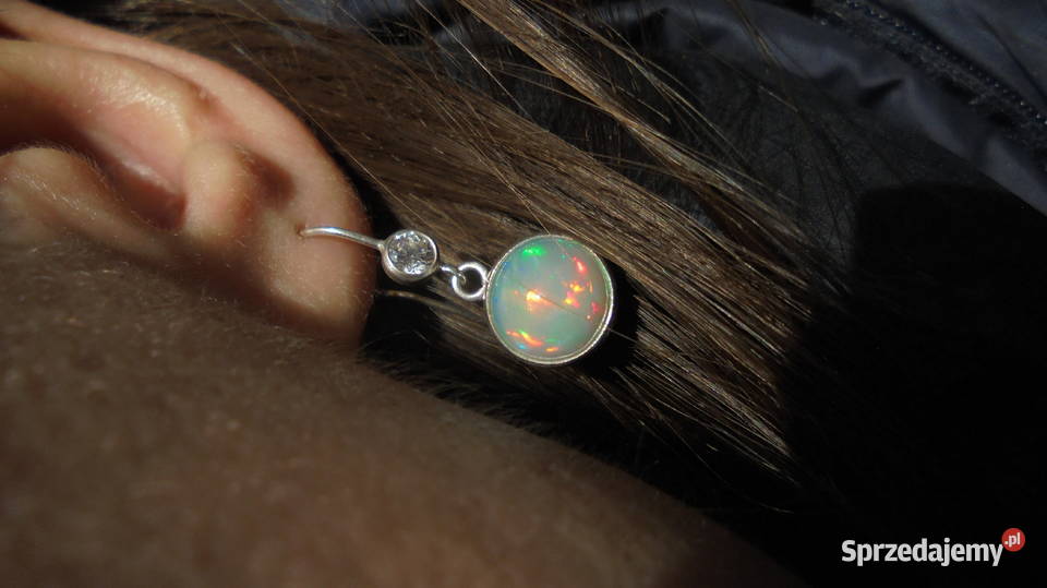 kolczyki z okrągłymi opalami etiopskimi Warszawa