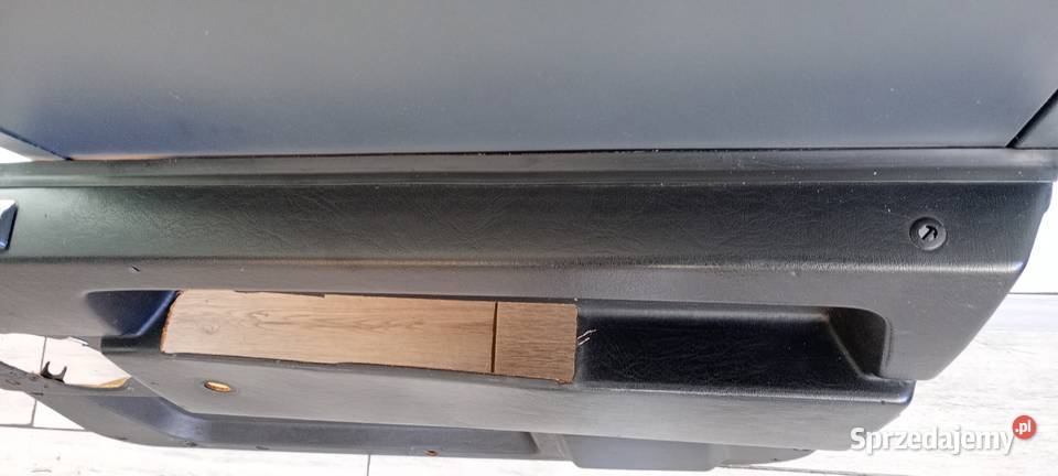 Boczki drzwi tapicerki Volvo 740 760 940 Wrocław