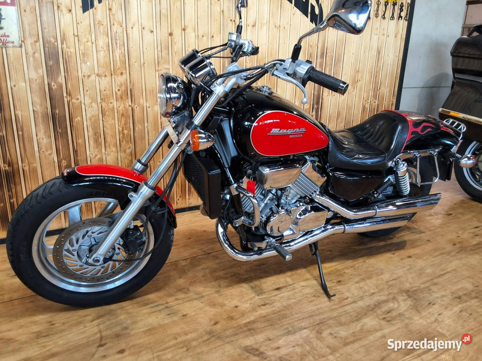 Honda VF HONDA VF750 C motocykl wygląda inaczej 80KM Stare Miasto