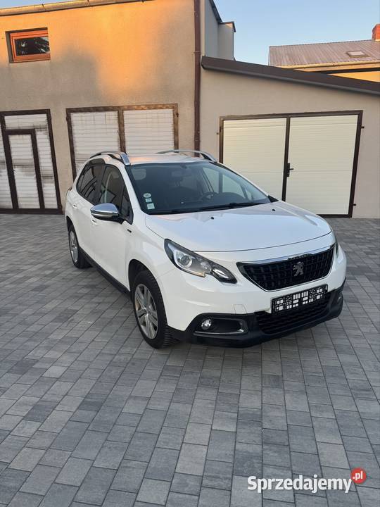 Sprzedam Peugeot 2008 stan 4/5