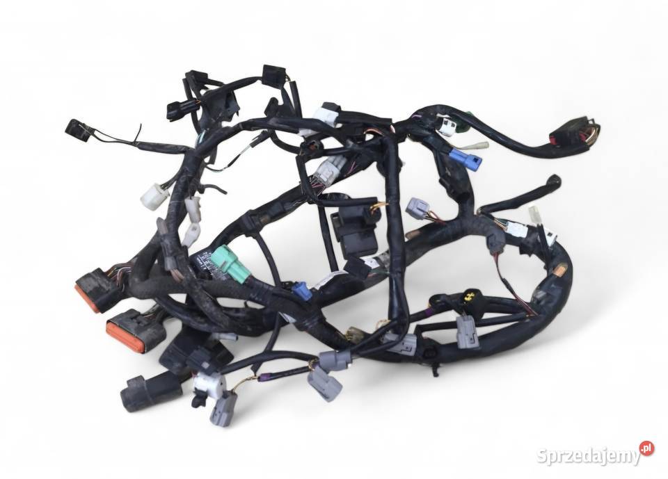 INSTALACJA WIĄZKA ELEKTRYCZNA SUZUKI GSR 750 Wiązki elektryczne Działoszyce sprzedam