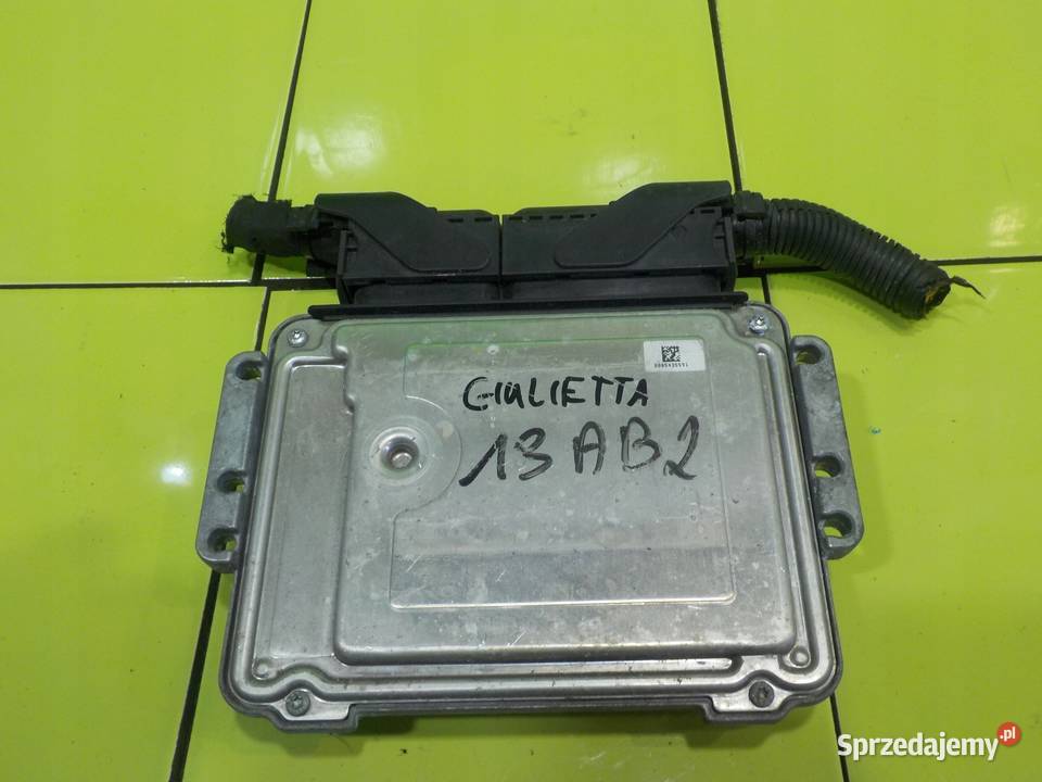 GIULIETTA 20 JTDM 11r sterownik komputer silnika osobowe Czujniki i sterowniki Suków