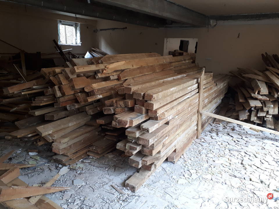 Drewno konstrukcyjne na dach wysezonowane ponad Poznań