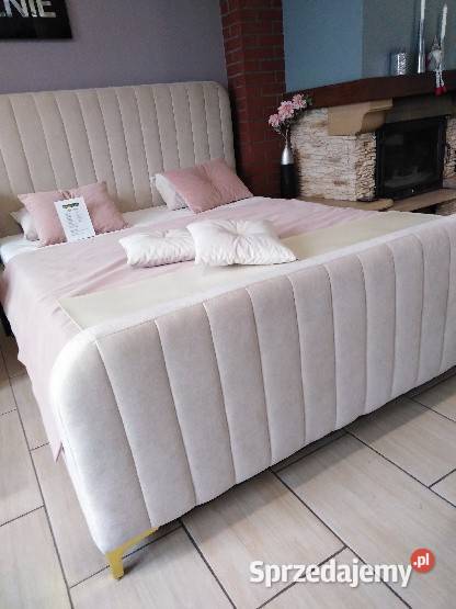 Łóżko tapicerowane Eris 140x200 z pojemnikiem Warszawa