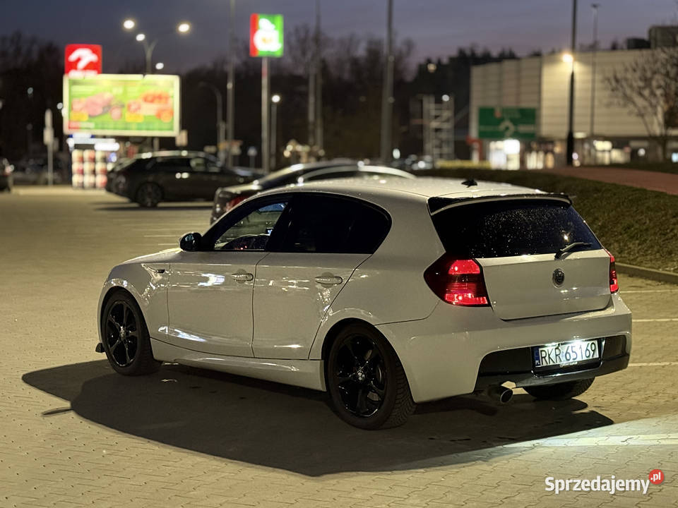 BMW Seria 1 118i 2008 Doinwestowana podkarpackie Zręcin sprzedam
